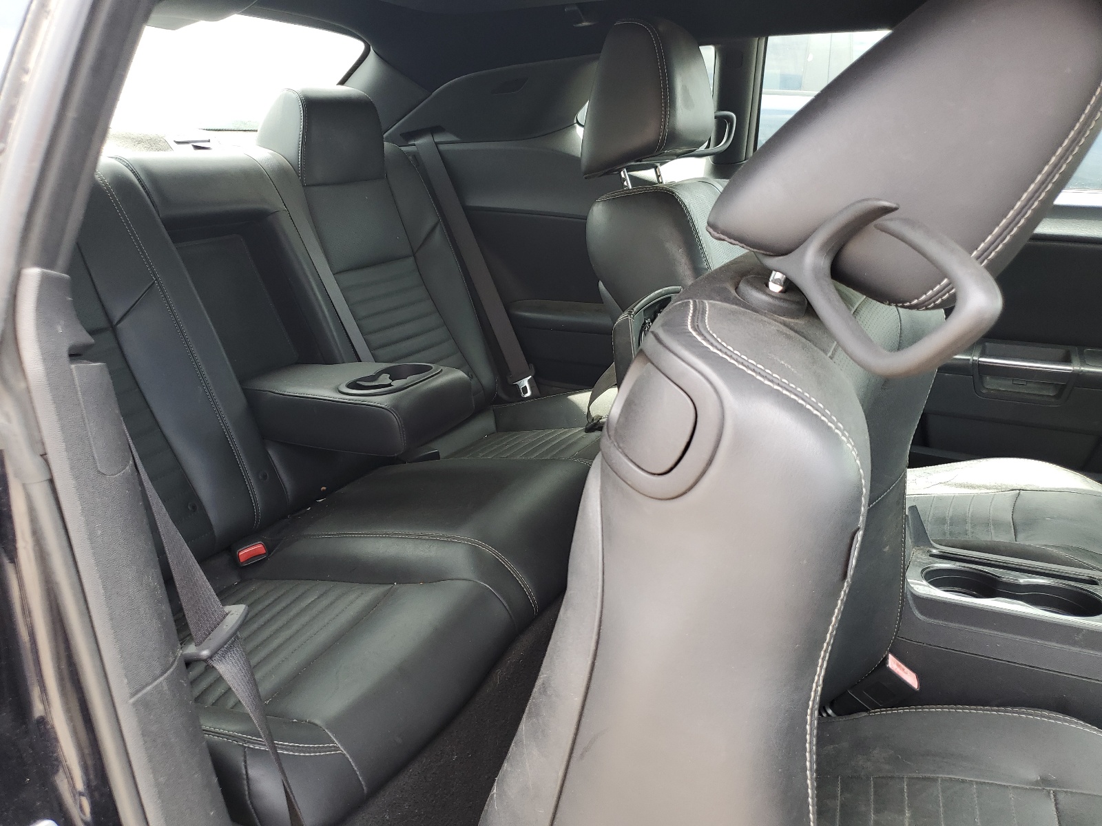 2C3CDYAG2CH125081 2012 Dodge Challenger Sxt