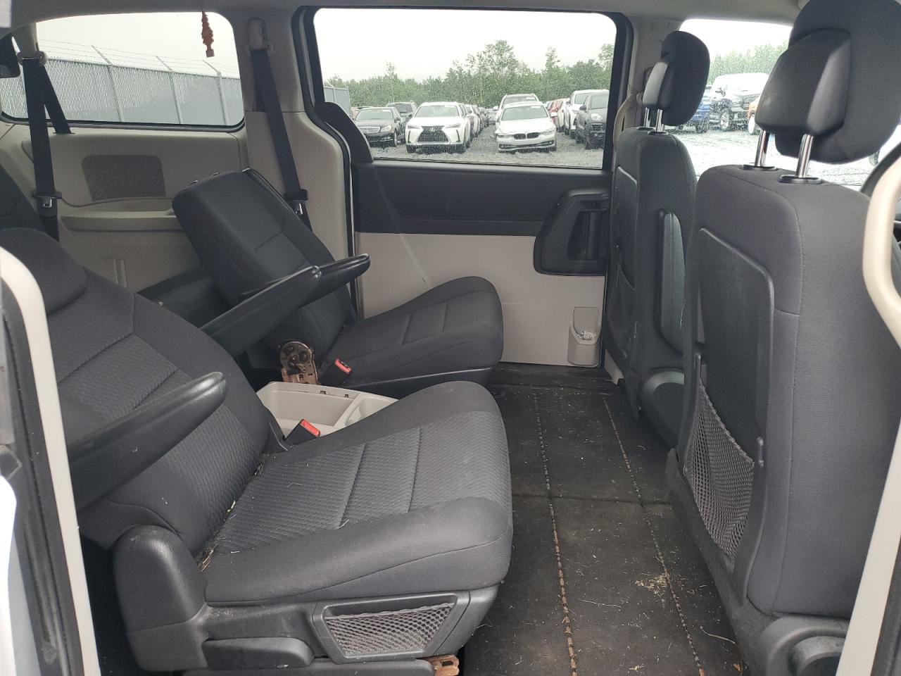 2010 Dodge Grand Caravan Se VIN: 2D4RN4DE8AR481485 Lot: 88357885