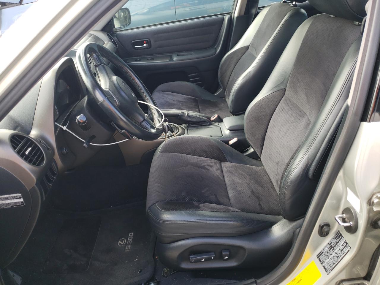 2001 Lexus Is 300 VIN: JTHBD182710033876 Lot: 58792374