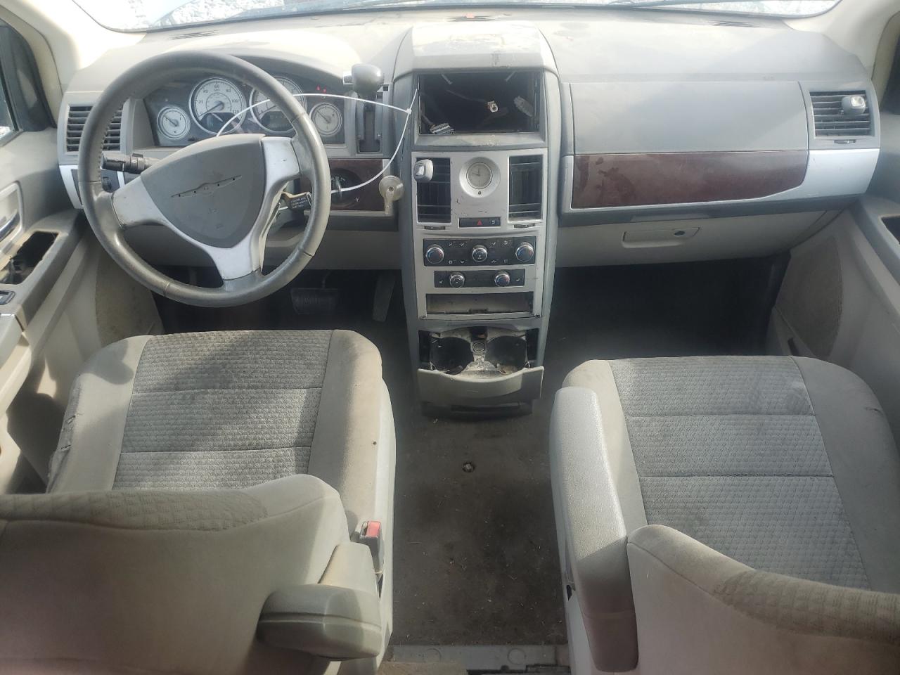 2010 Chrysler Town & Country Touring VIN: 2A4RR5D15AR152015 Lot: 60129944