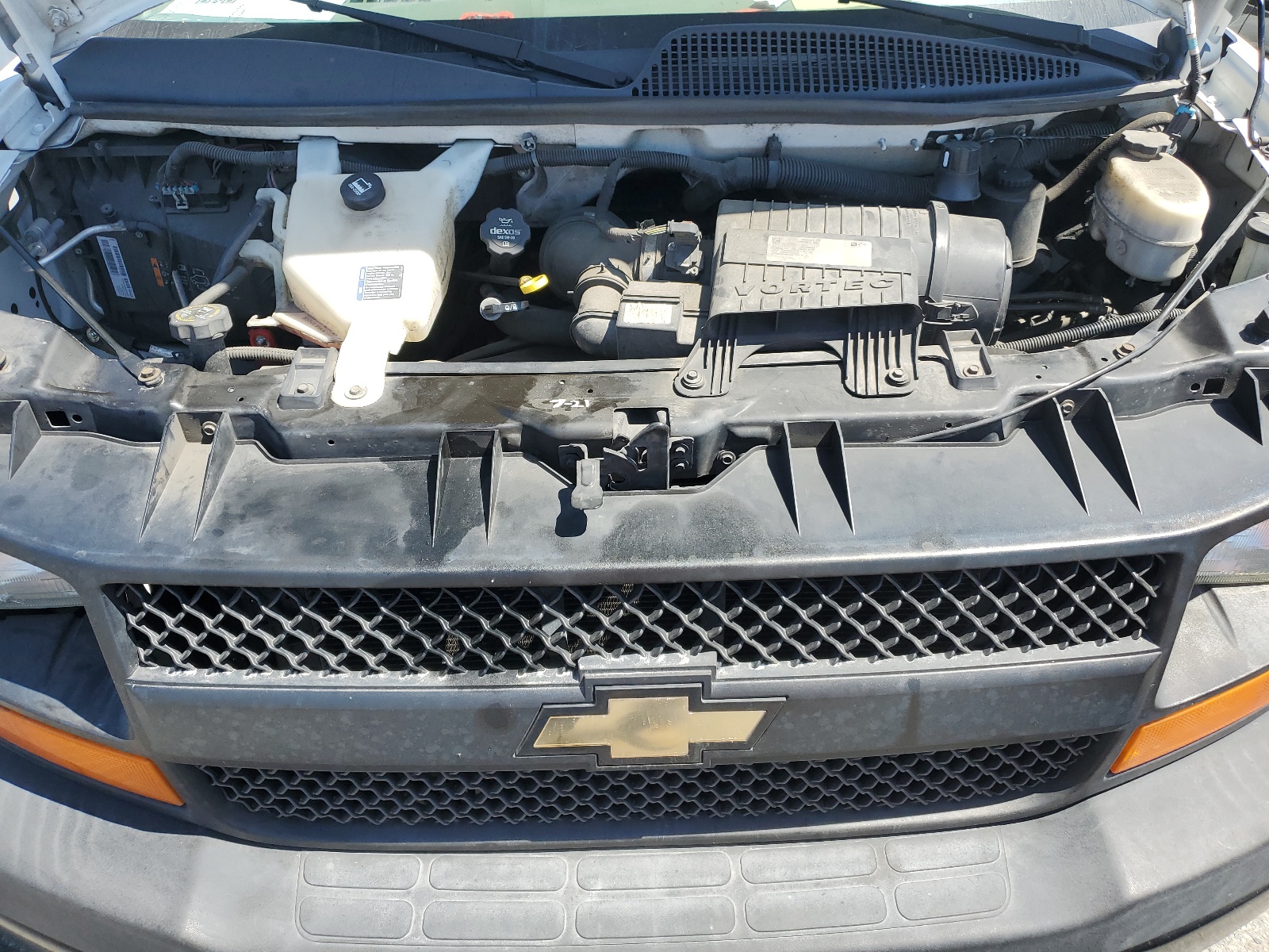 1GCWGAFFXG1172693 2016 Chevrolet Express G2500