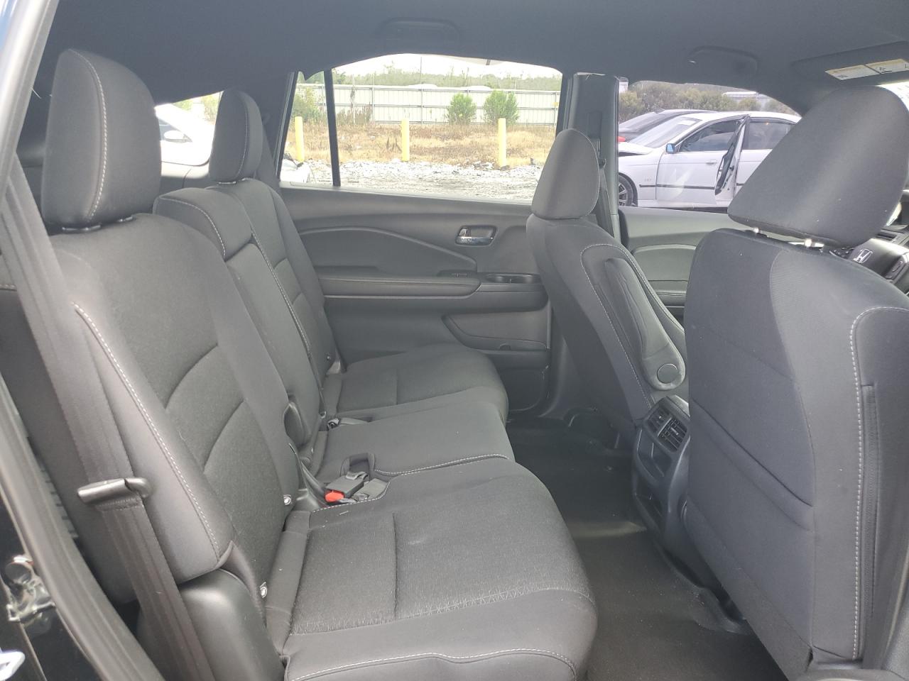 2021 Honda Passport Sport VIN: 5FNYF8H23MB023818 Lot: 61304044