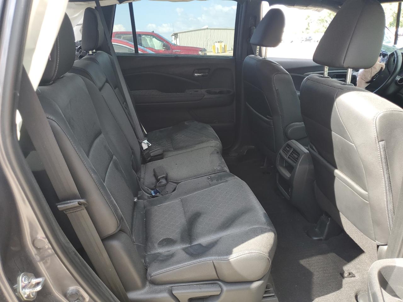 2020 Honda Passport - Image 11