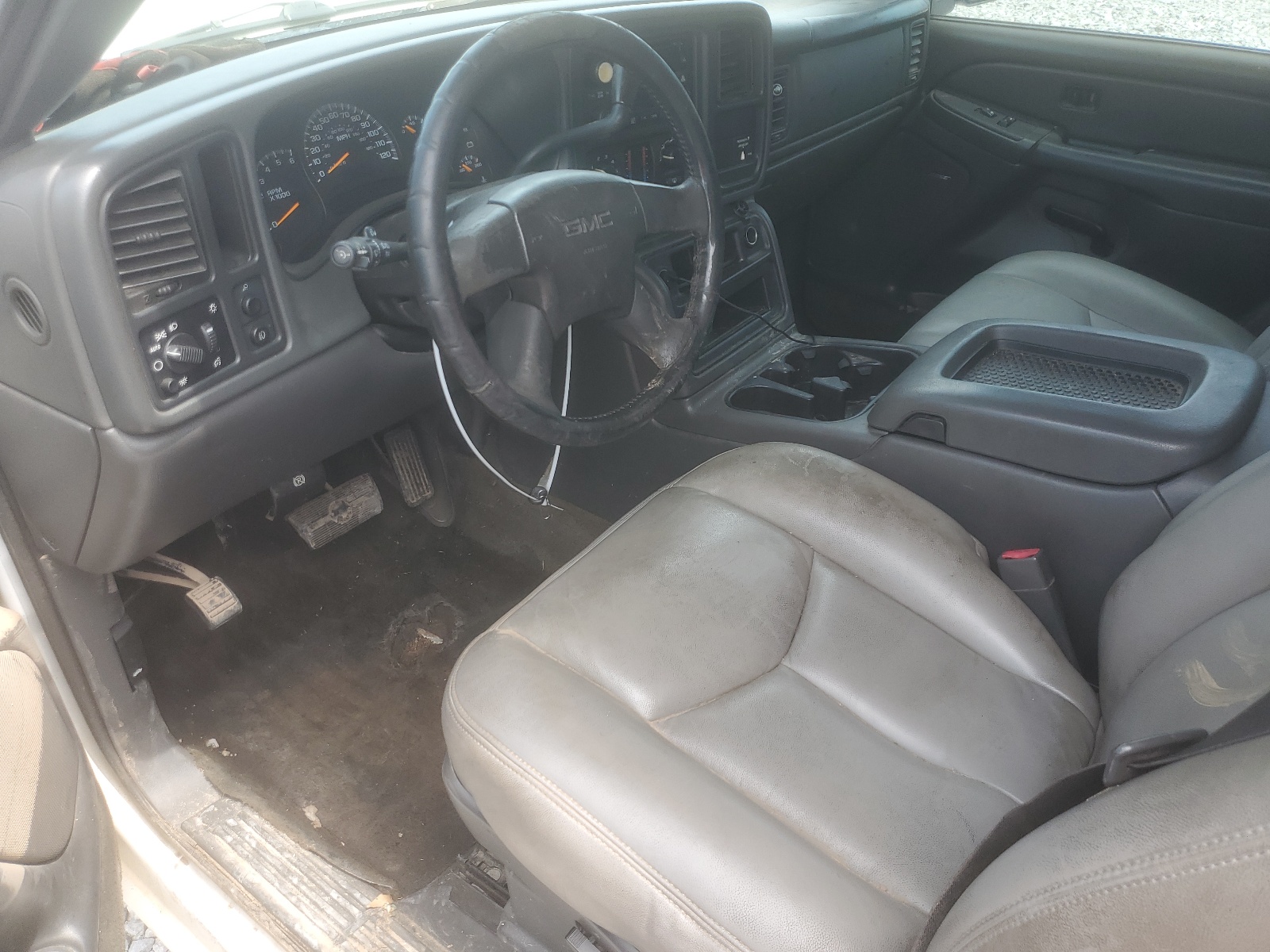 1GTHC29U95E137914 2005 GMC Sierra C2500 Heavy Duty