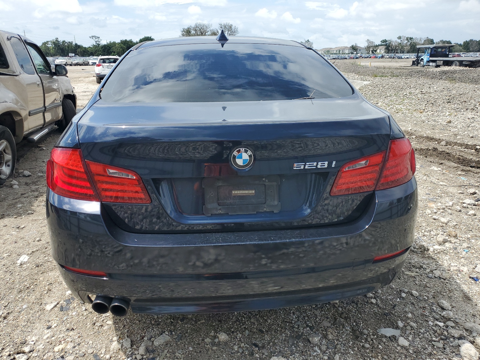 WBAFR1C53BC743618 2011 BMW 528 I