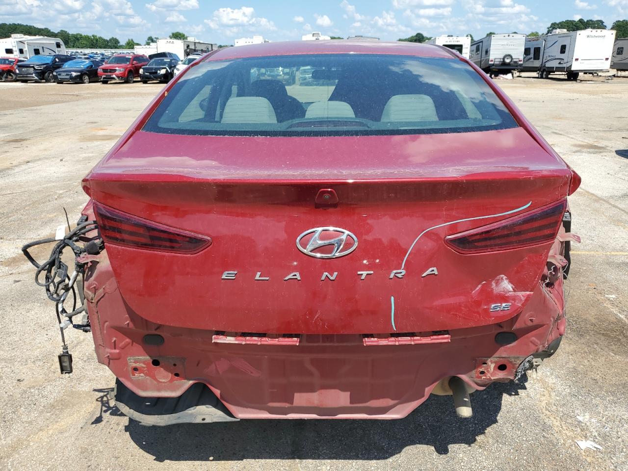 2019 Hyundai Elantra Se VIN: KMHD74LFXKU754700 Lot: 59312424