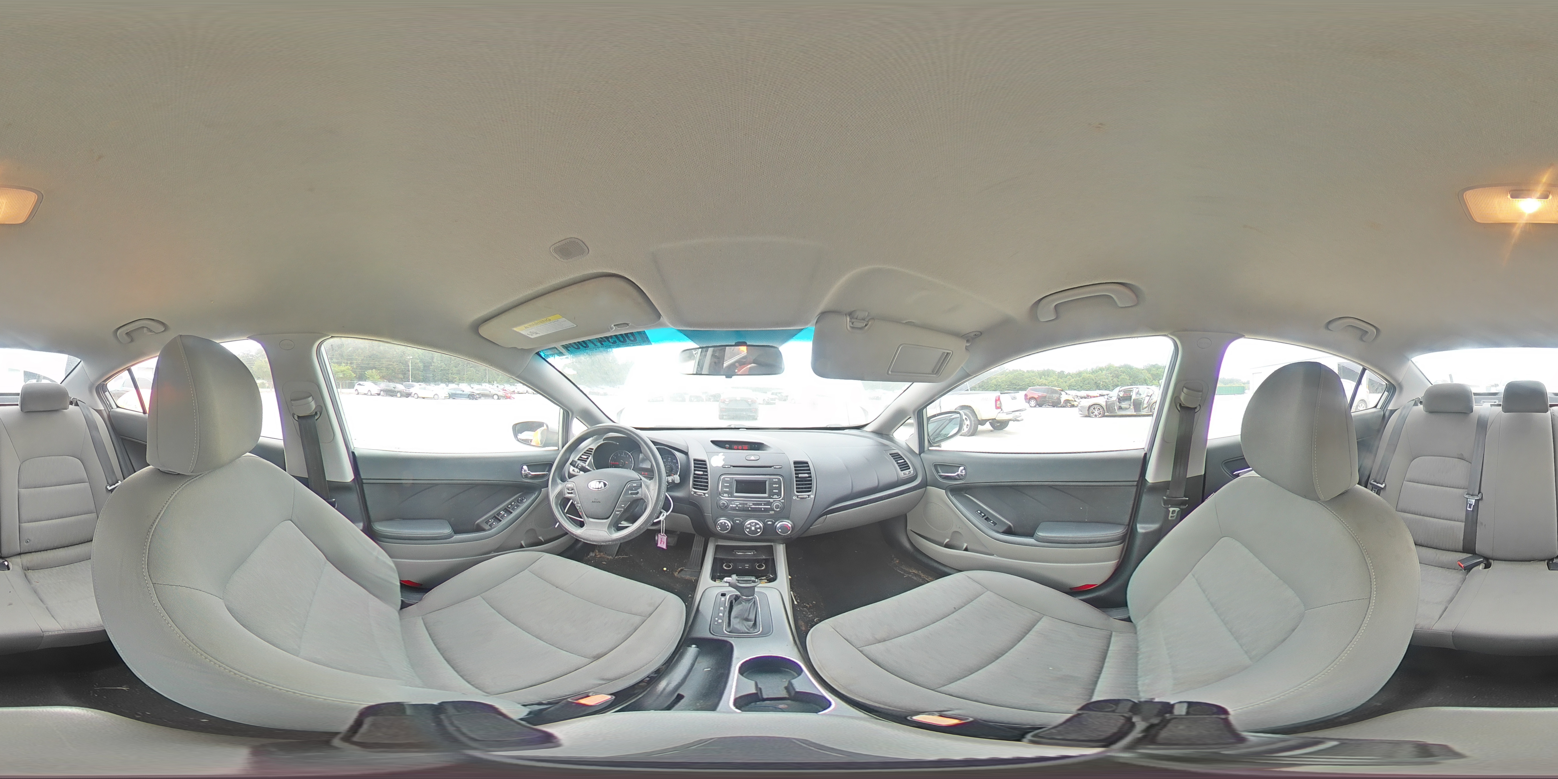 2016 Kia Forte - Image 12