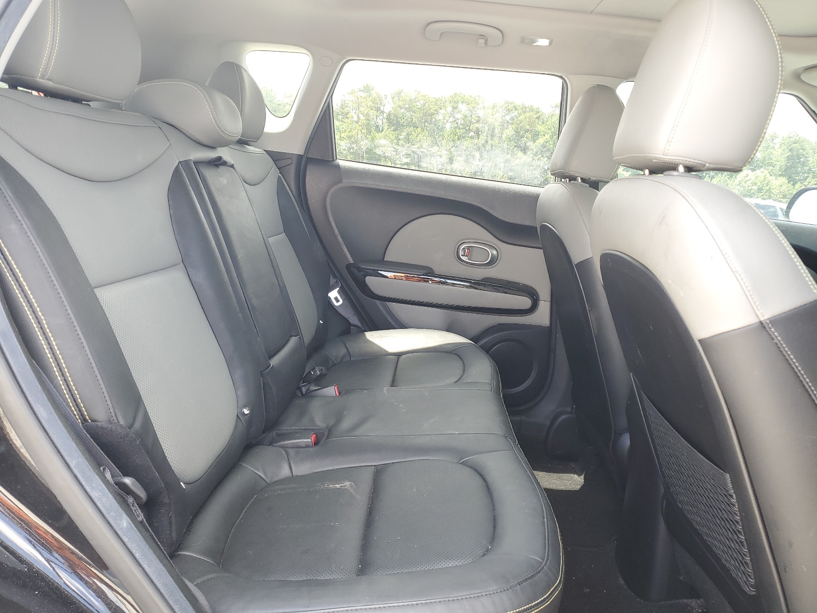 KNDJP3A5XG7370739 2016 Kia Soul +