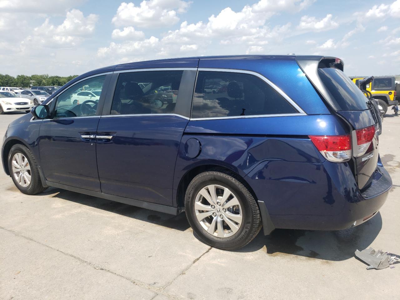 5FNRL5H67GB128090 2016 Honda Odyssey Exl