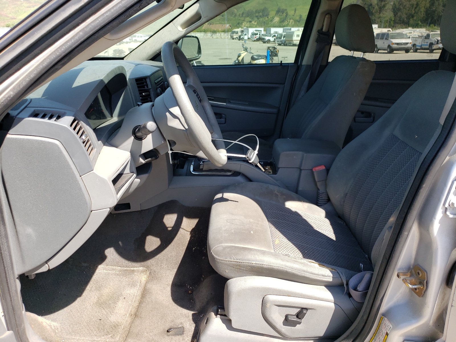 1J8GS48K66C213668 2006 Jeep Grand Cherokee Laredo