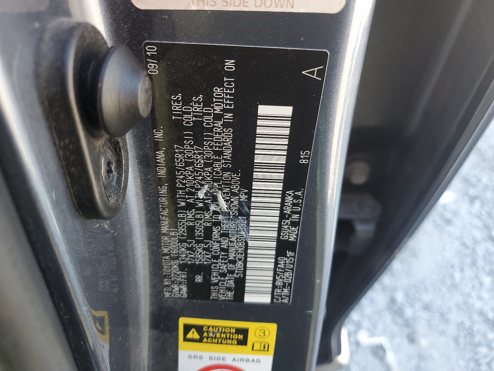 5TDBK3EH0BS043921 2011 Toyota Highlander Base