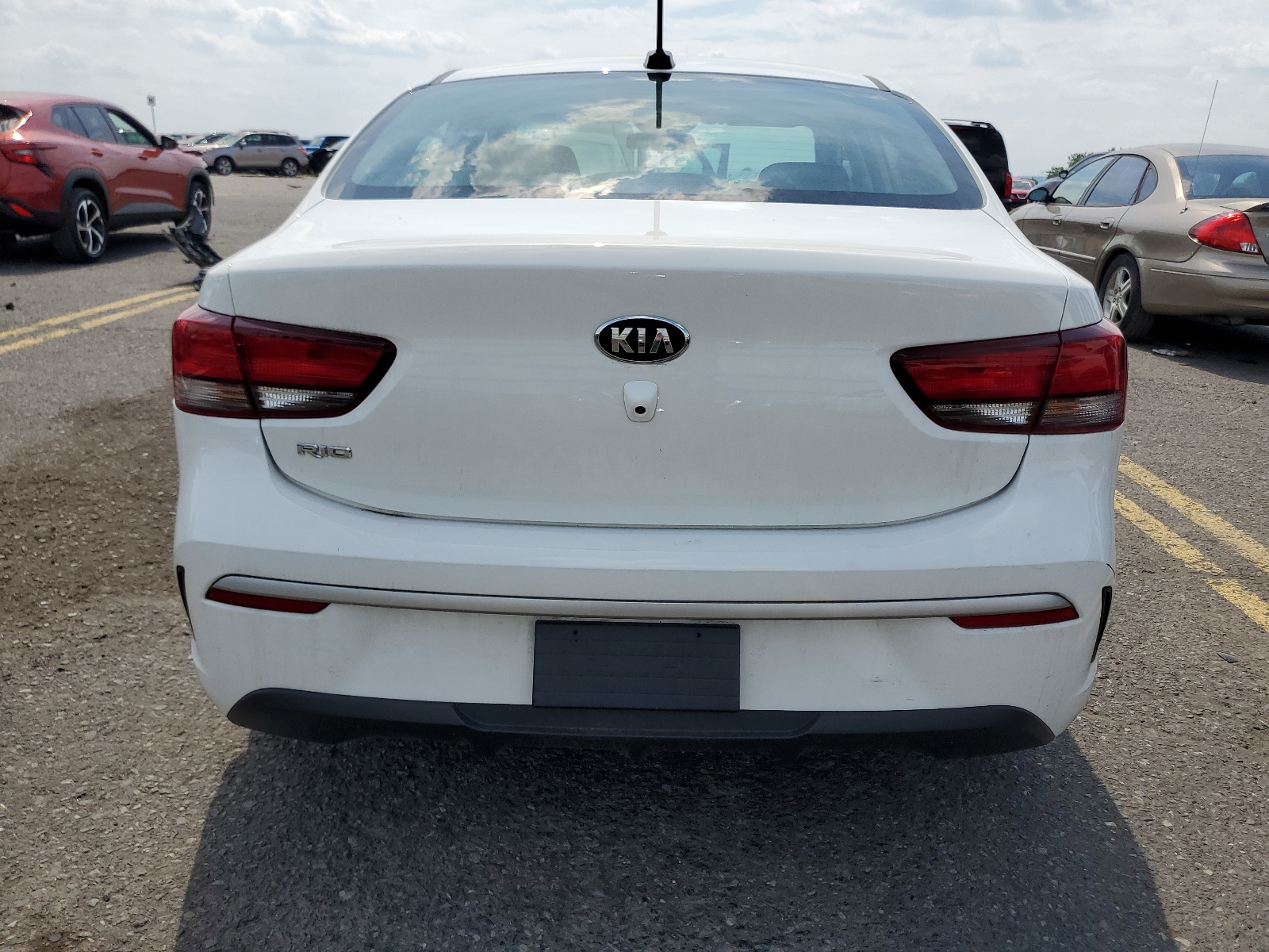 3KPA24AD5ME416291 2021 Kia Rio Lx