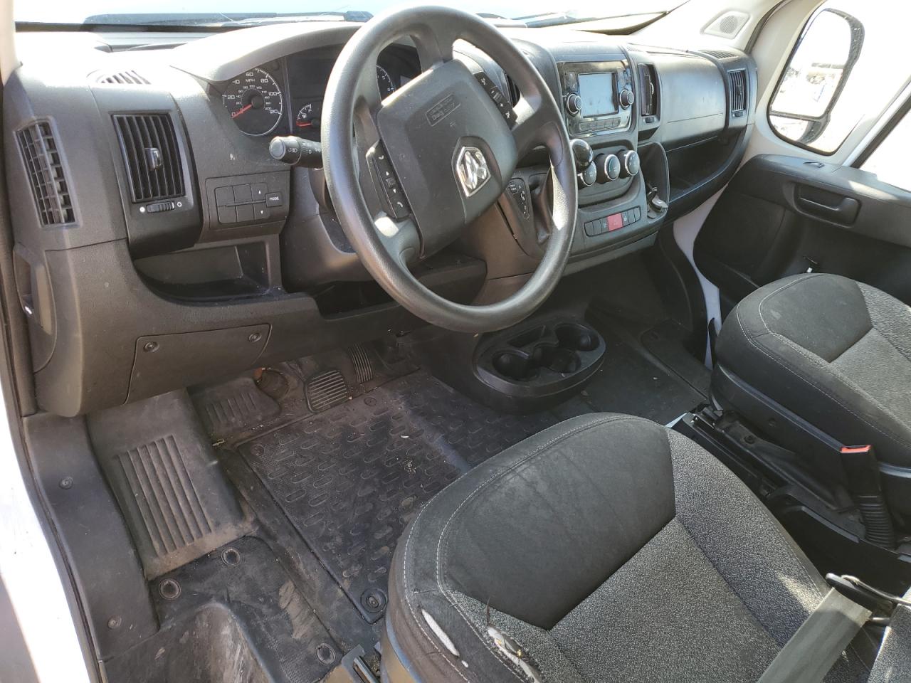 2018 Ram Promaster 2500 2500 High VIN: 3C6TRVCGXJE112541 Lot: 57918274