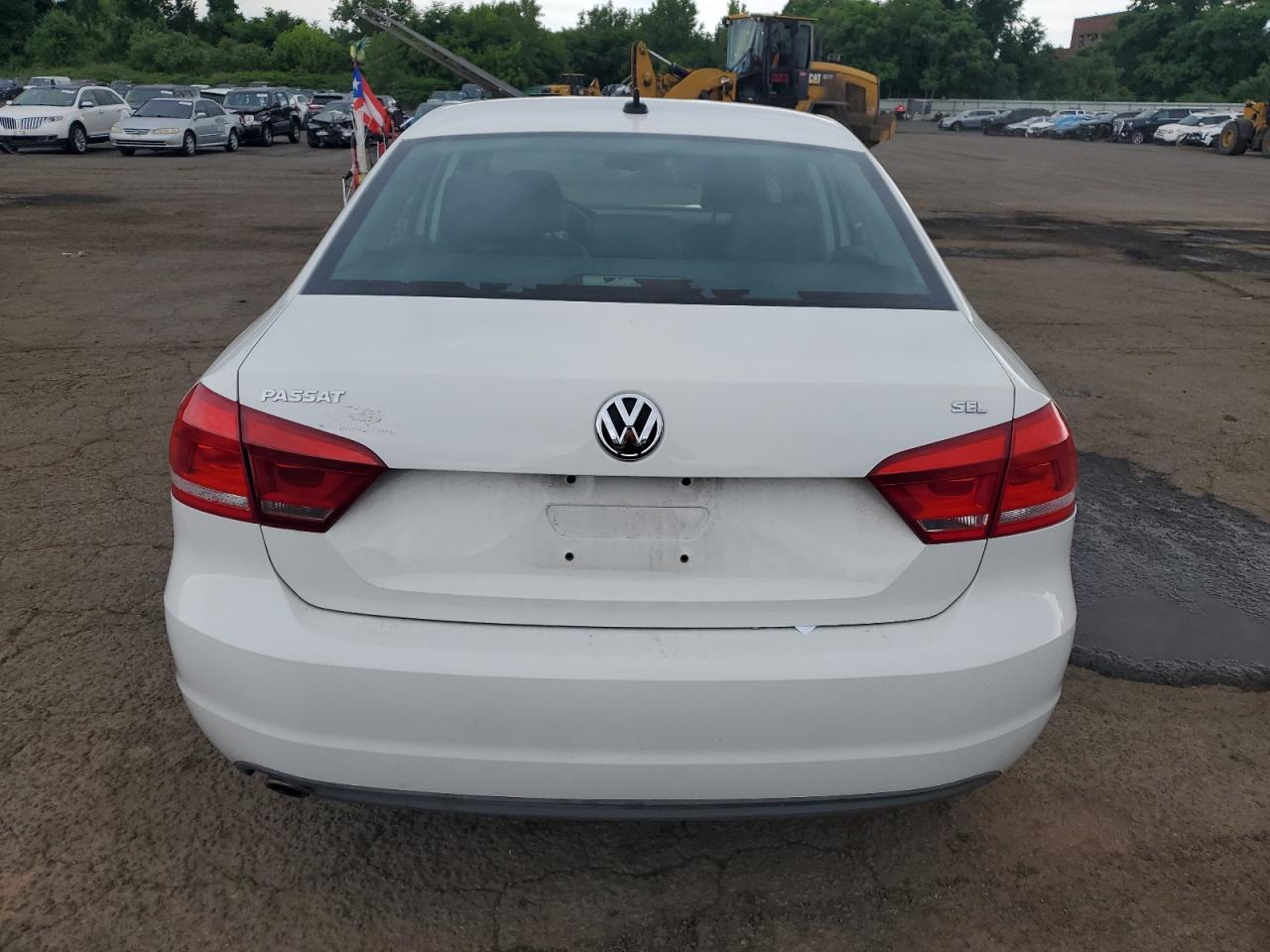 2012 Volkswagen Passat Sel VIN: 1VWCH7A32CC041446 Lot: 57656264