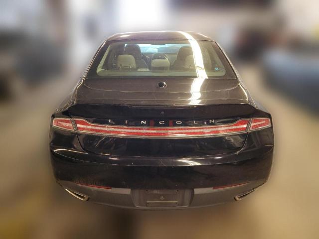 Седани LINCOLN MKZ 2016 Чорний