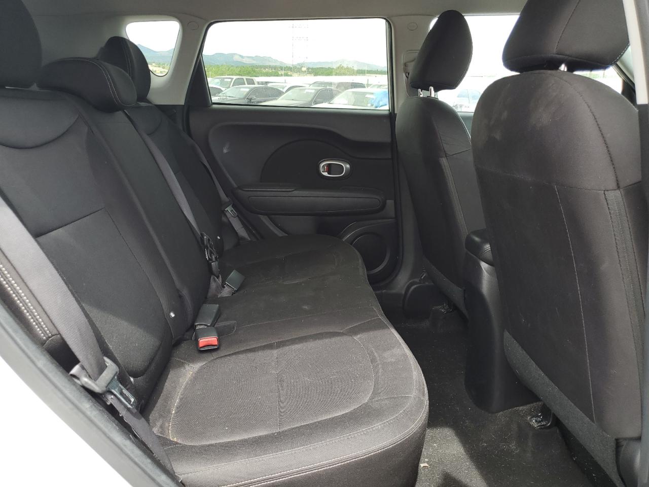 2016 Kia Soul VIN: KNDJN2A28G7827554 Lot: 55884824