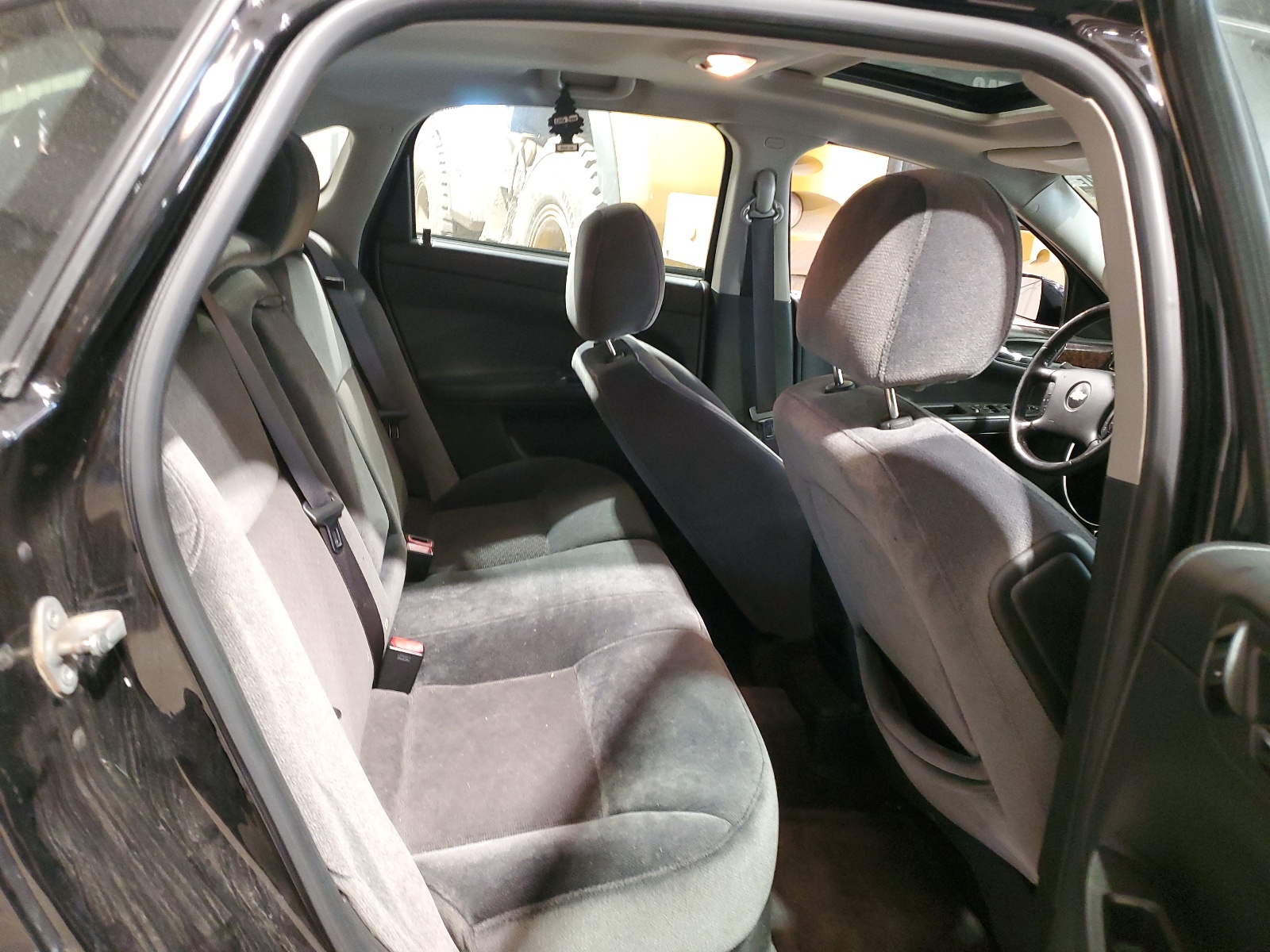 2G1WG5E34C1276883 2012 Chevrolet Impala Lt