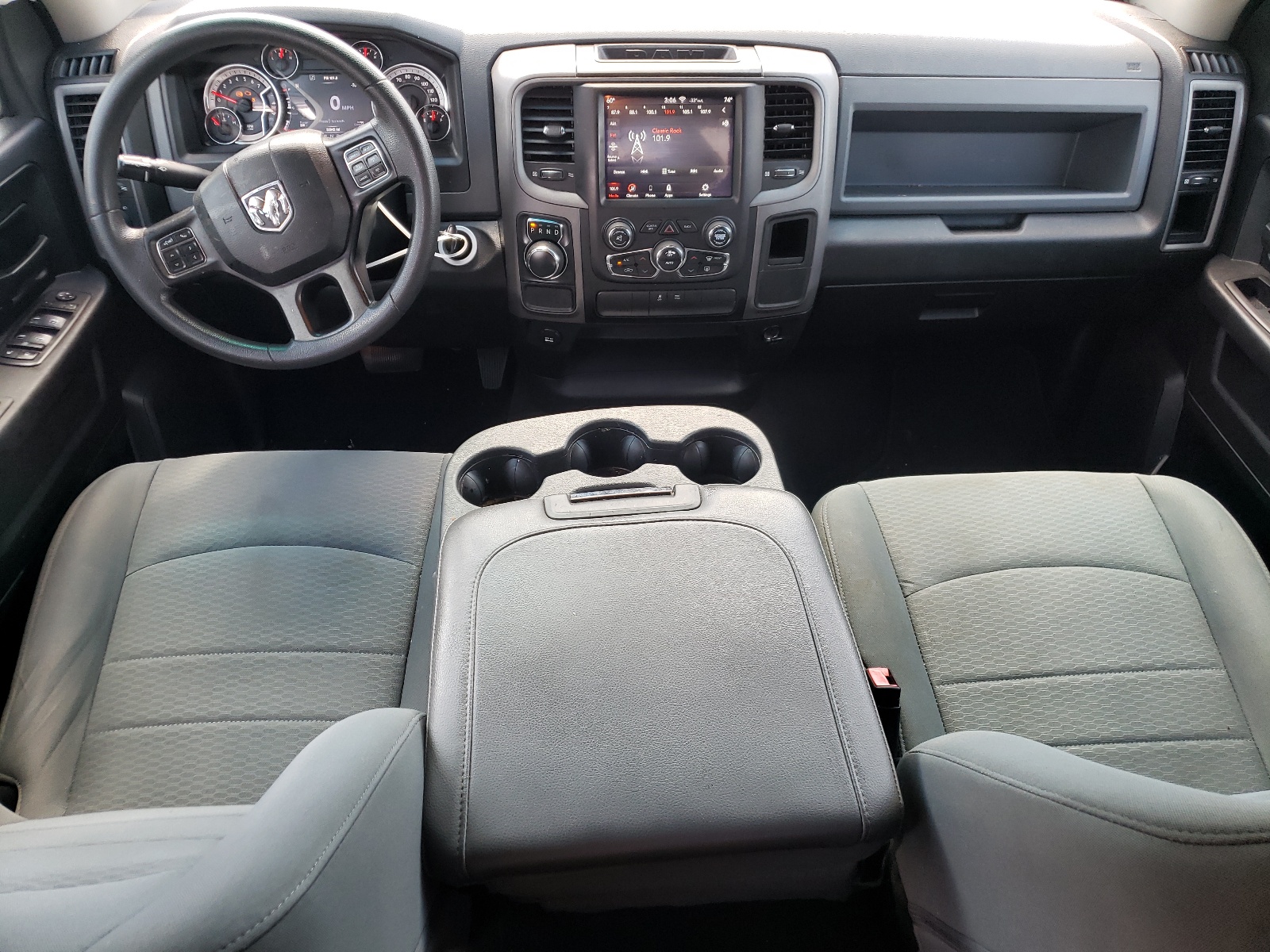 1C6RR6FG6LS146116 2020 Ram 1500 Classic Tradesman