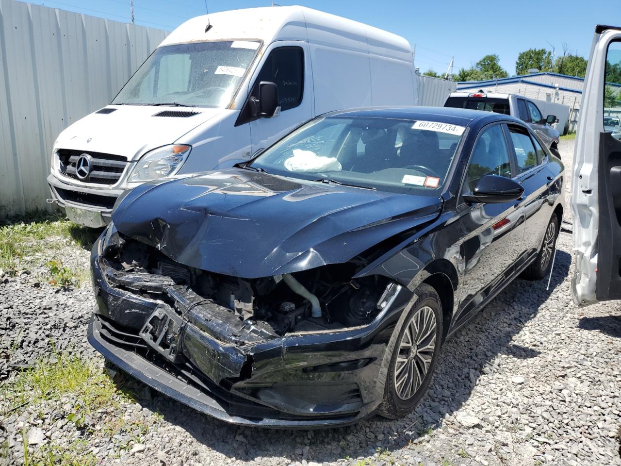 3VWCB7BU9KM176381 2019 VOLKSWAGEN JETTA - Image 1