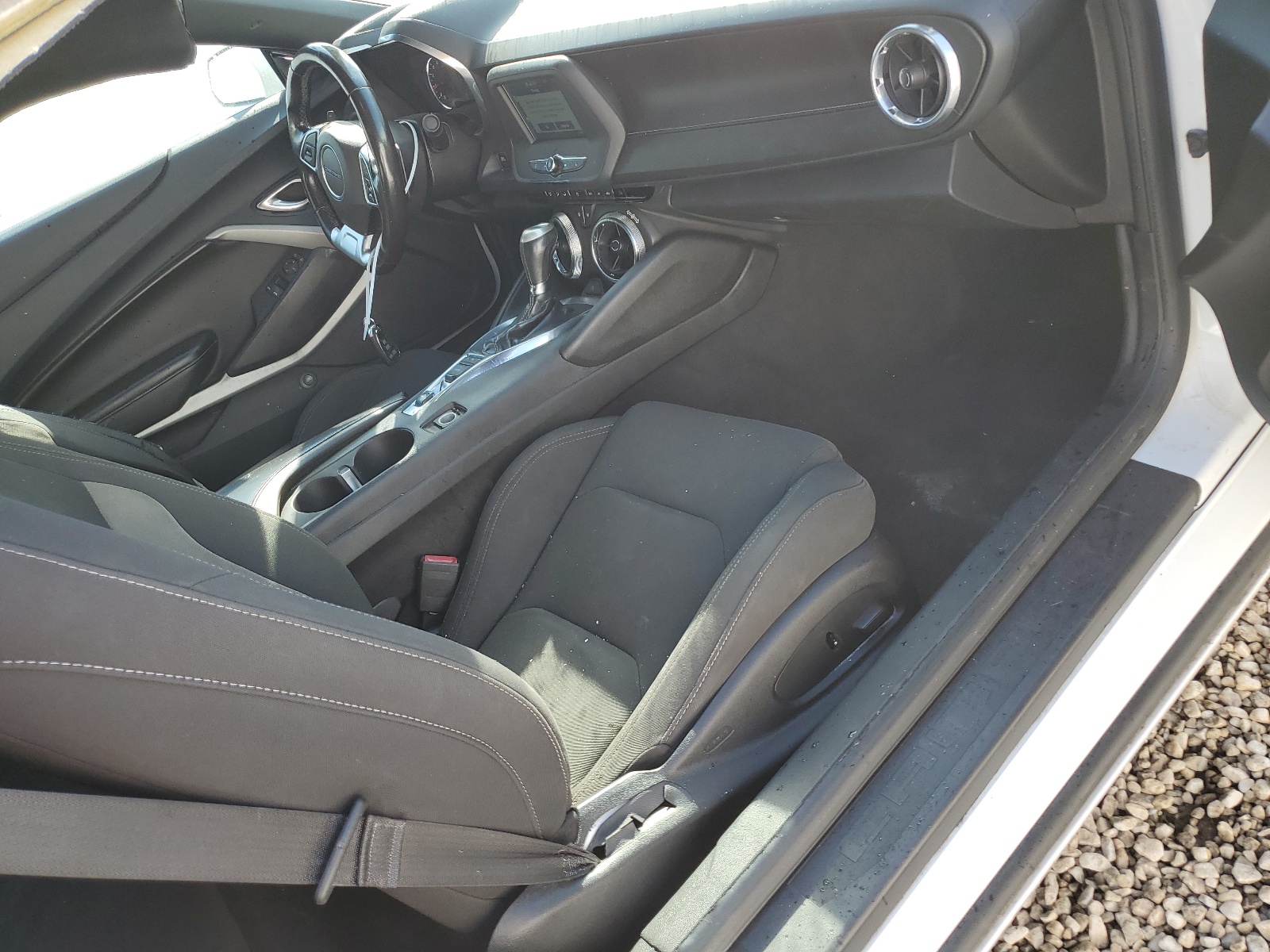 1G1FB1RX2J0121908 2018 Chevrolet Camaro Lt