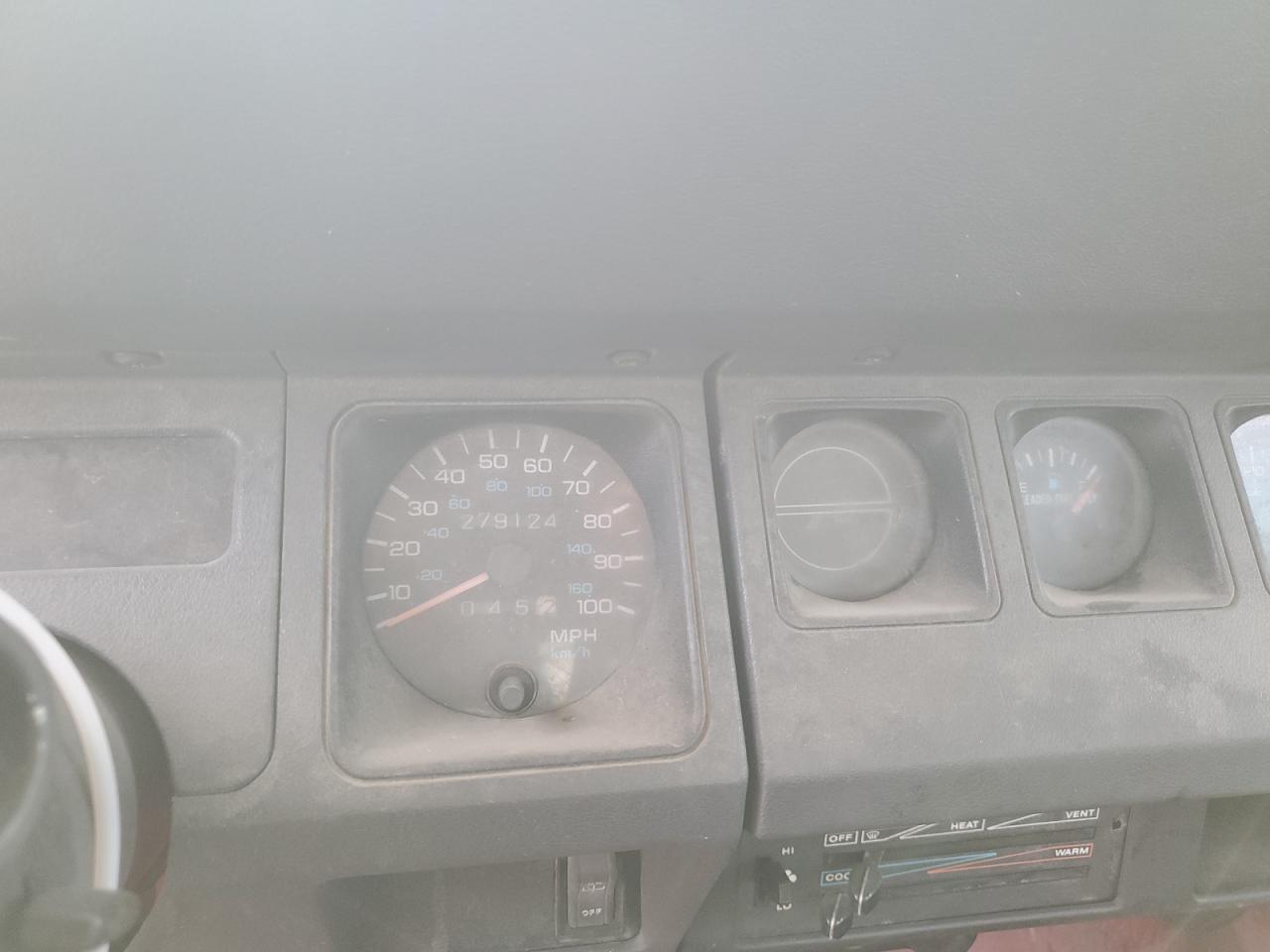 1992 Jeep Wrangler / Yj S VIN: 2J4FY19P7NJ518783 Lot: 58792834