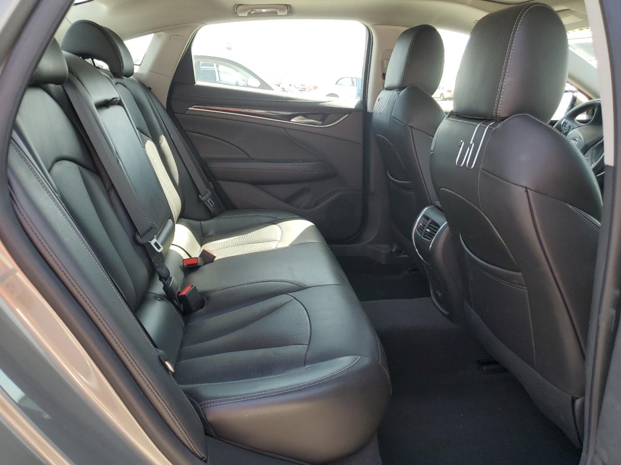 2017 Buick Lacrosse Essence VIN: 1G4ZP5SS8HU145379 Lot: 59780244