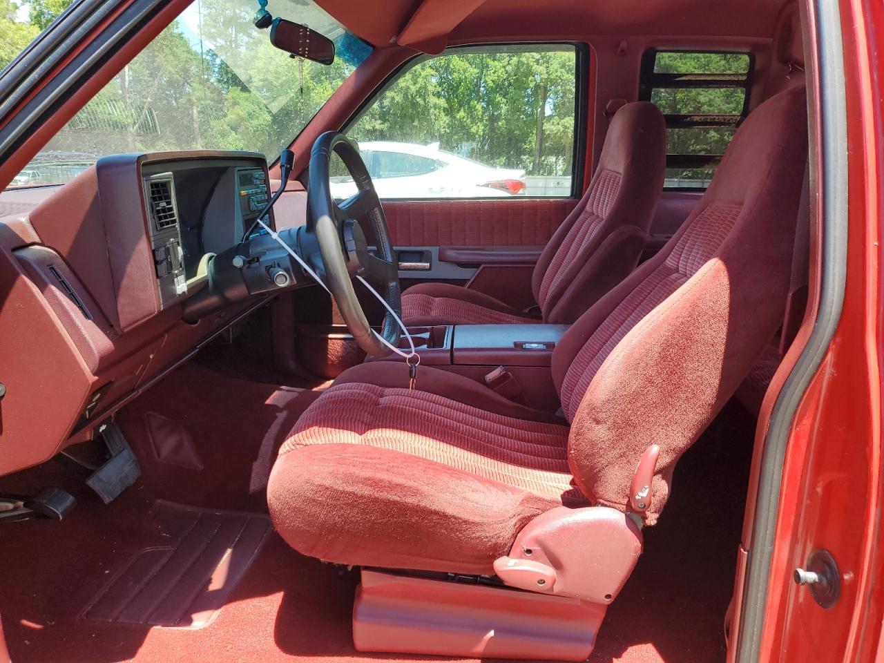 1994 Chevrolet Gmt-400 C1500 VIN: 2GCEC19K3R1275483 Lot: 60662164