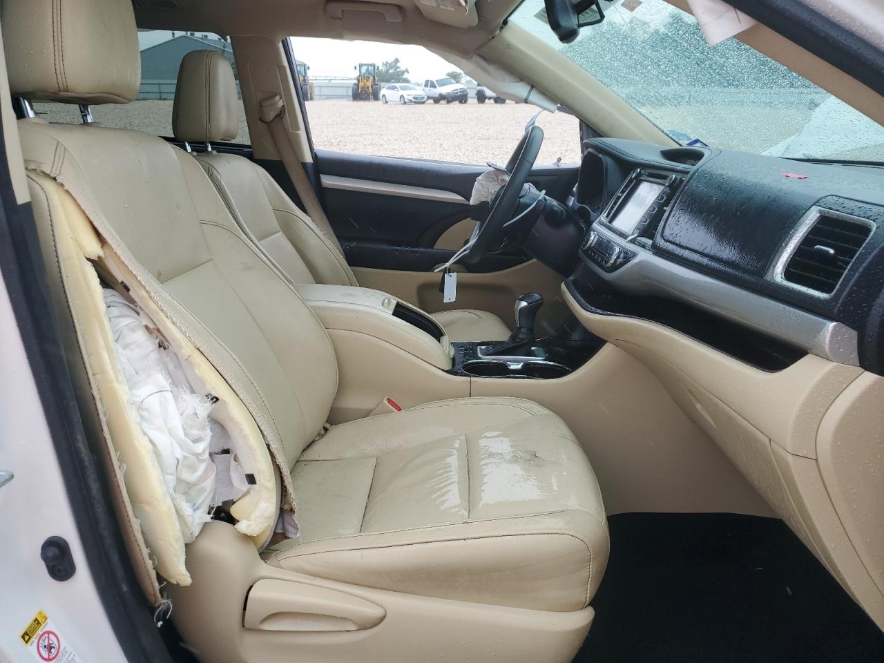 2016 Toyota Highlander Xle VIN: 5TDKKRFH9GS167534 Lot: 61420774