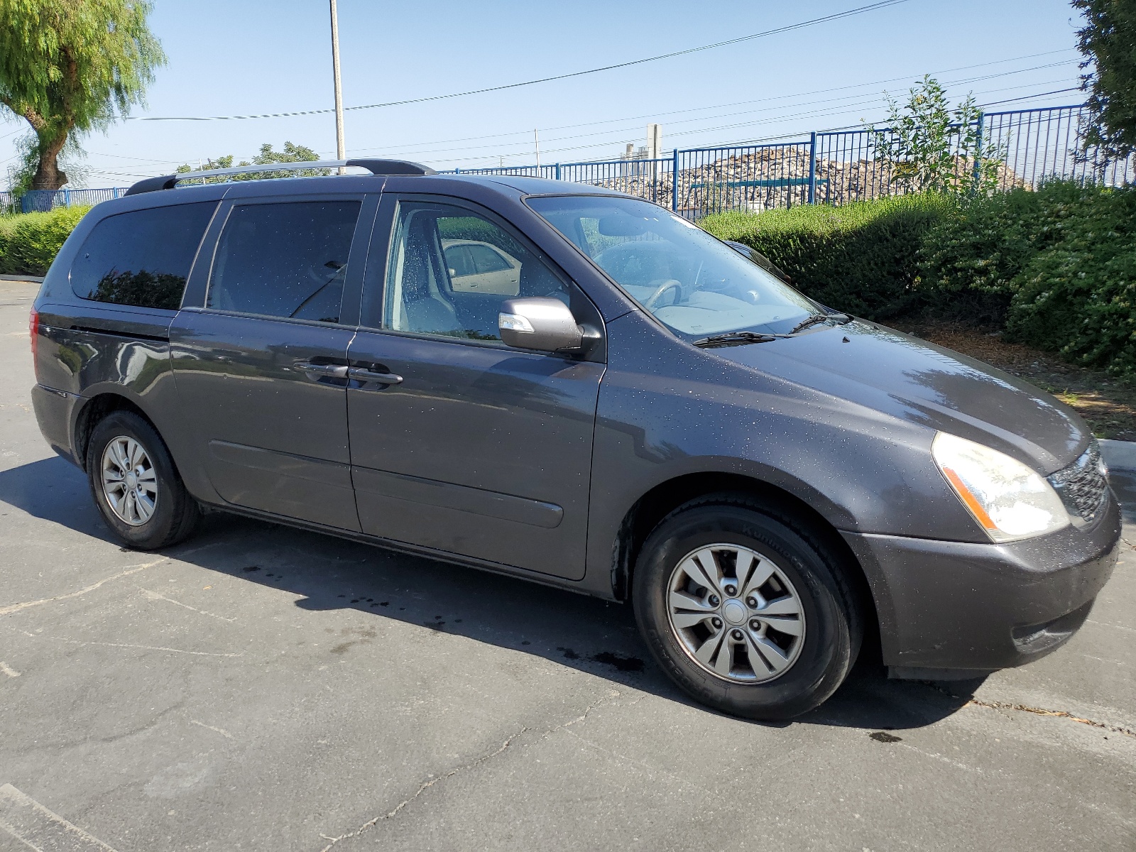 2012 Kia Sedona Lx vin: KNDMG4C70C6494312