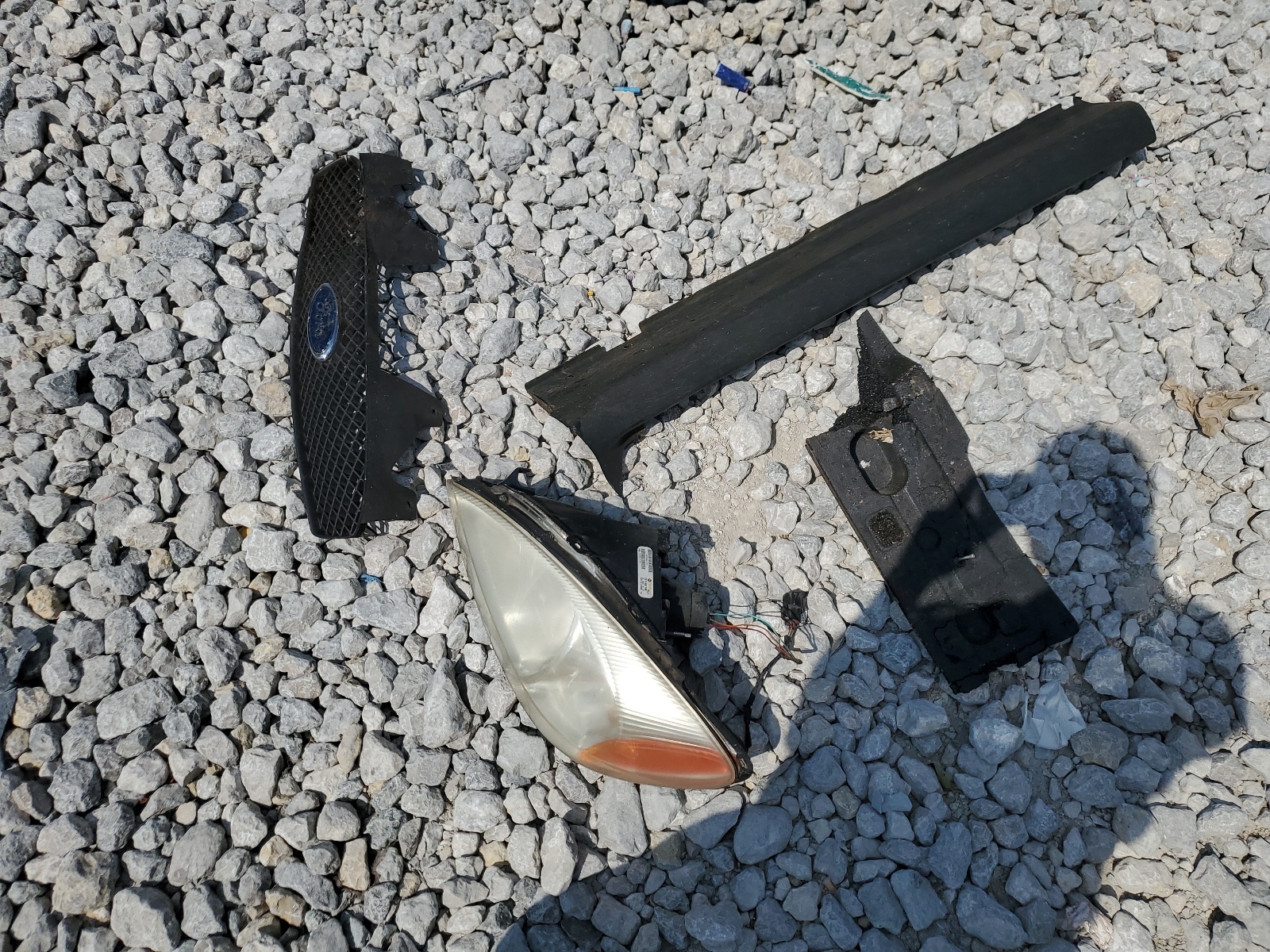 1FAFP53UX2G108174 2002 Ford Taurus Se