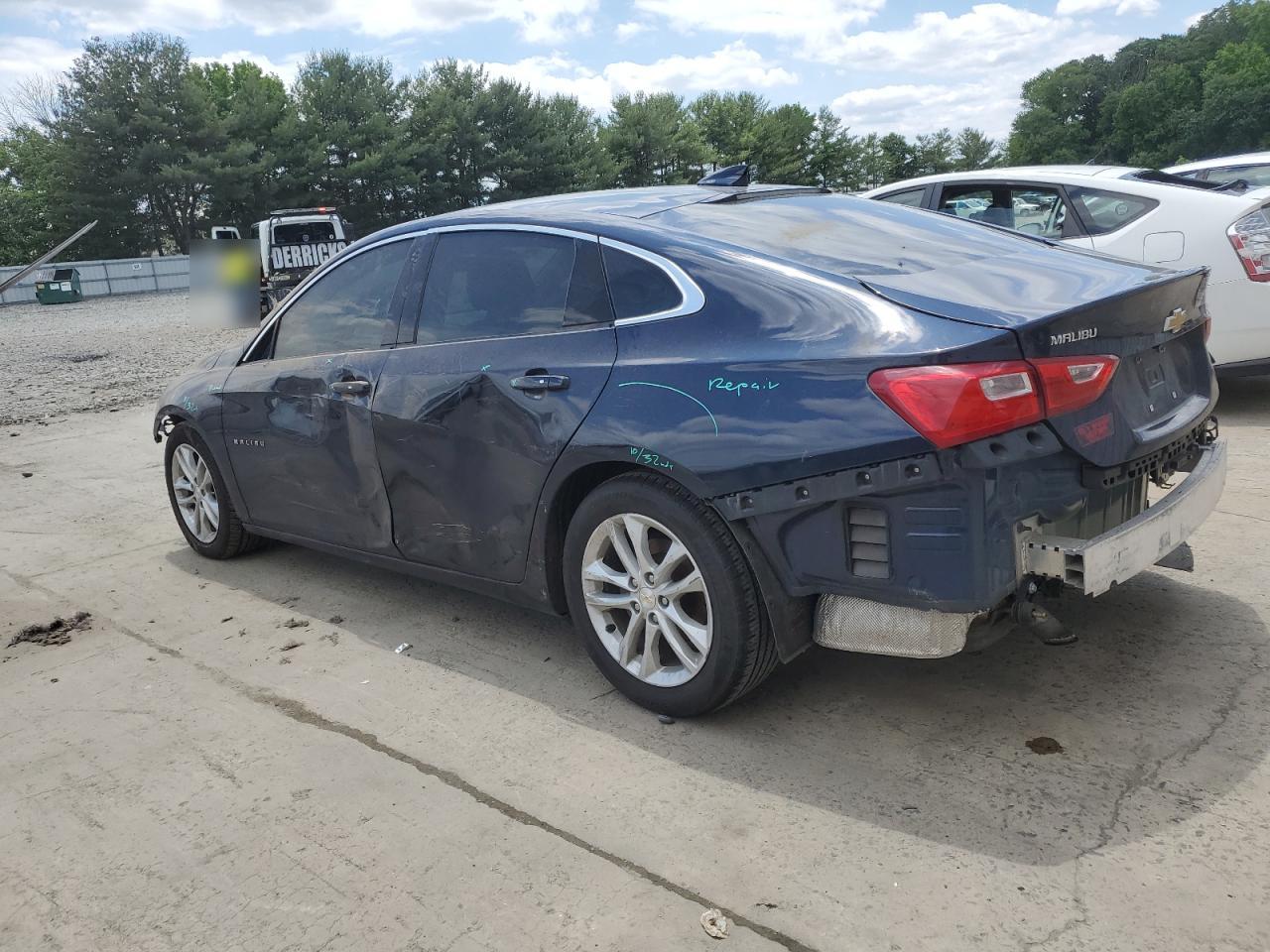 2017 Chevrolet Malibu - Image 2