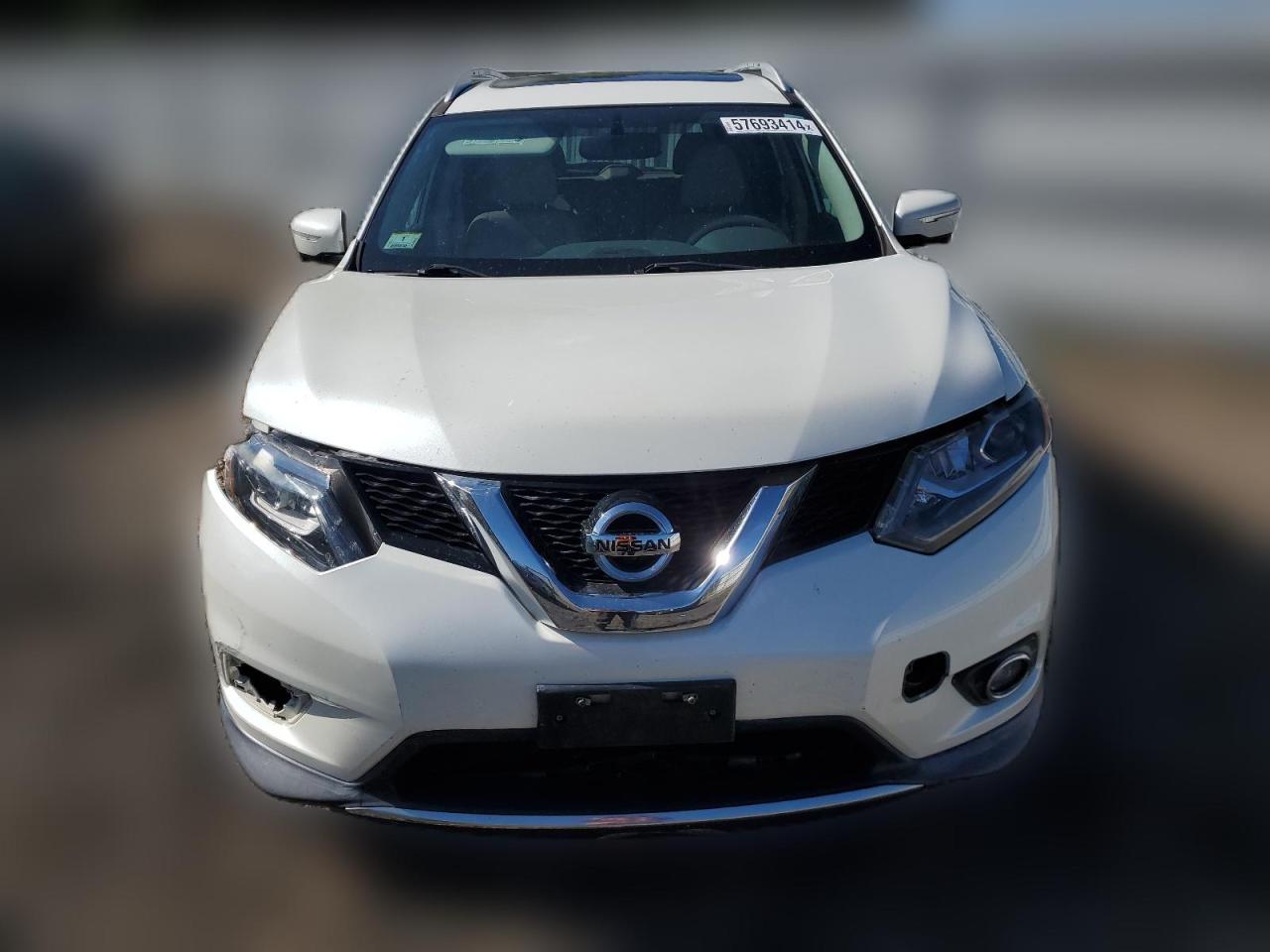 2015 Nissan Rogue - Image 5