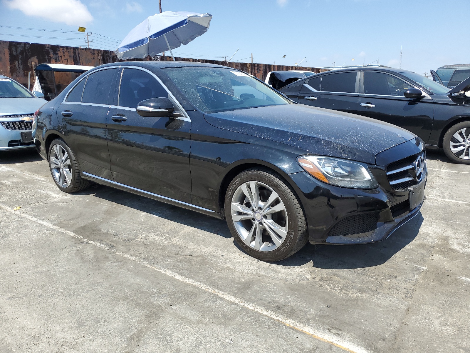 2015 Mercedes-Benz C 300 4Matic vin: 55SWF4KB6FU009924