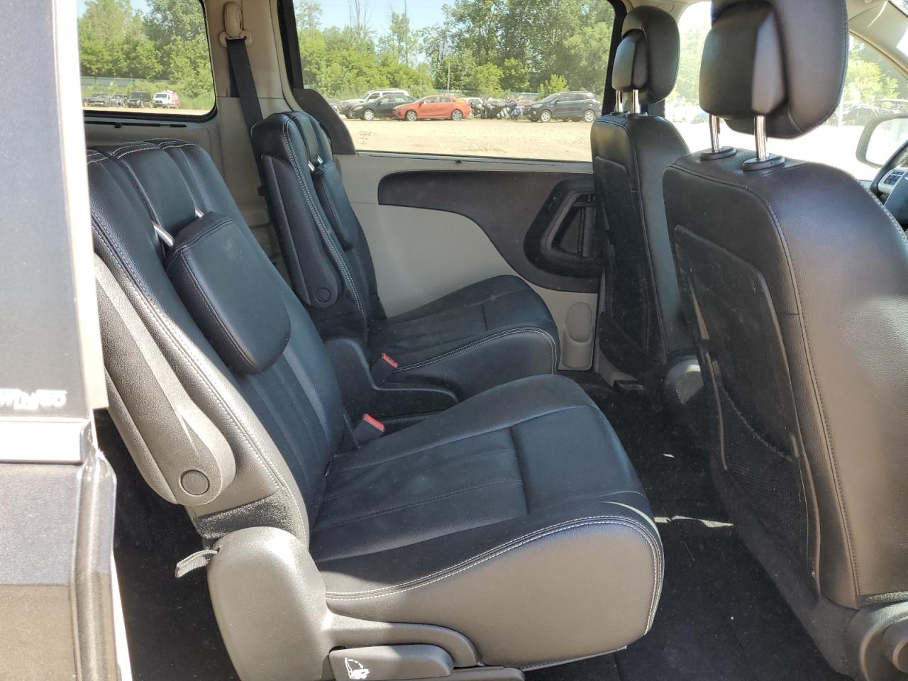 2014 Chrysler Town & Country Touring VIN: 2C4RC1BG4ER333152 Lot: 58632564