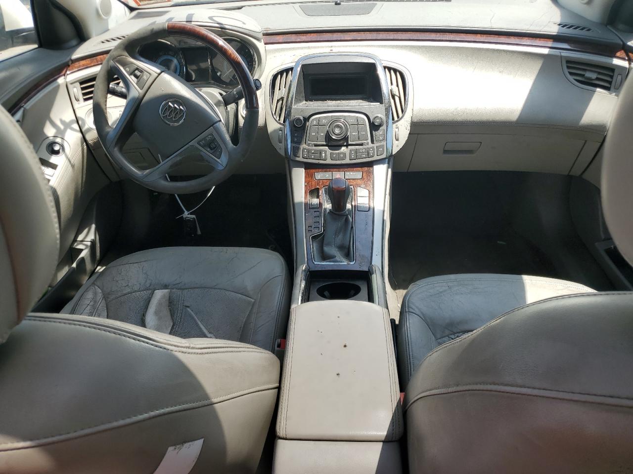 2011 Buick LaCrosse - Image 8