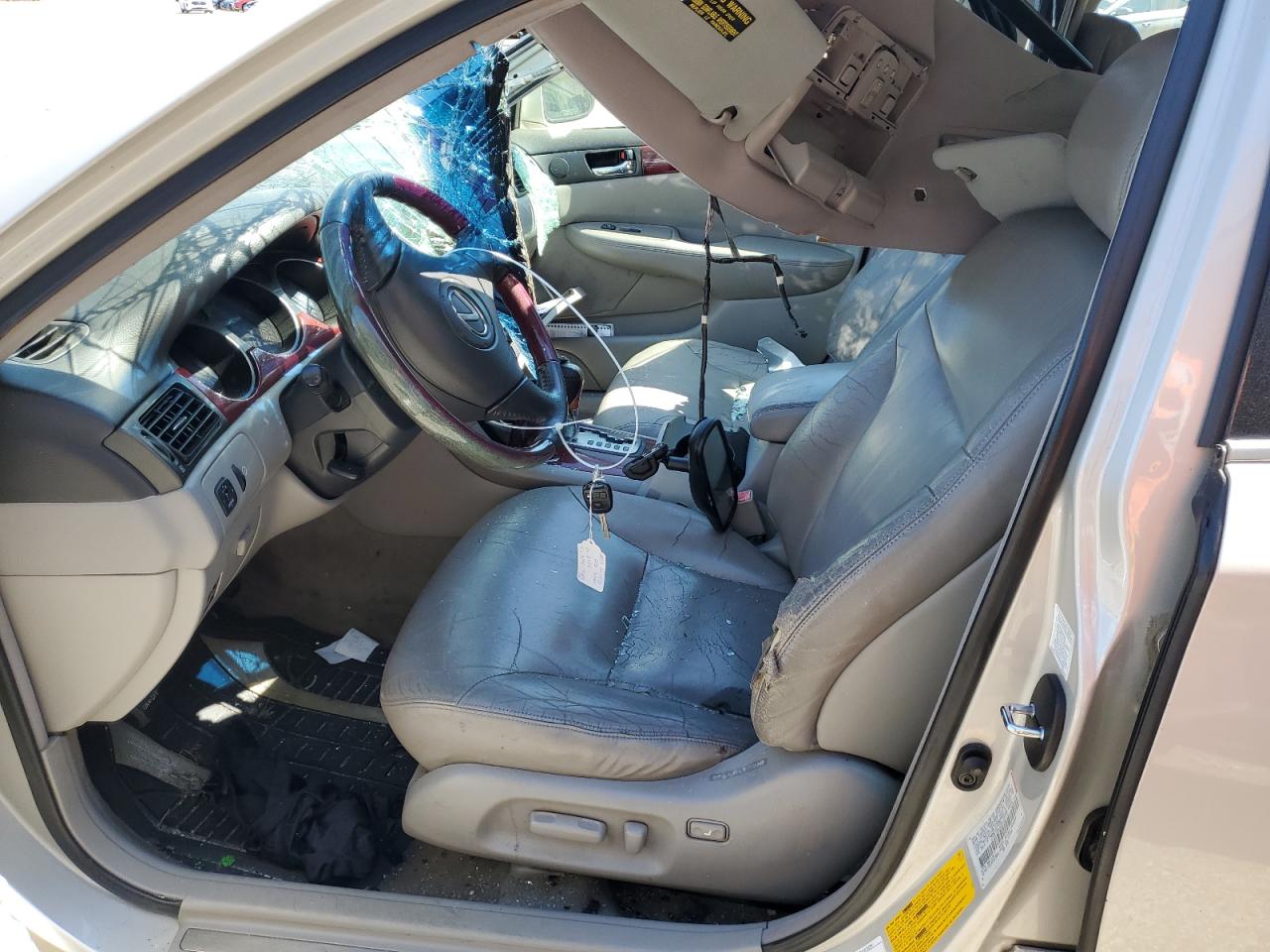 2002 Lexus Es 300 VIN: JTHBF30G920032114 Lot: 57980974