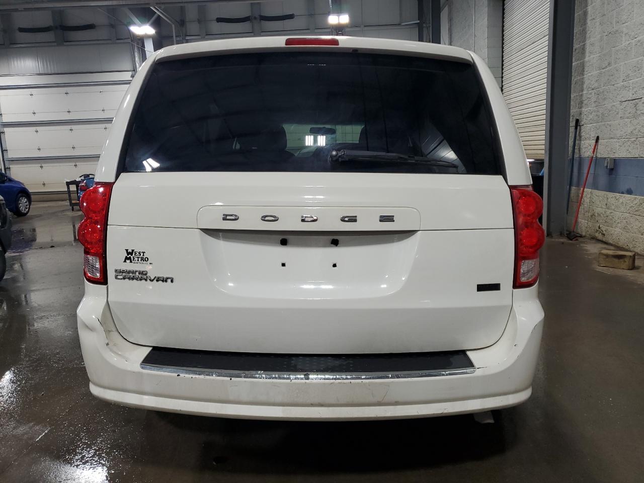 2011 Dodge Caravan - Image 6