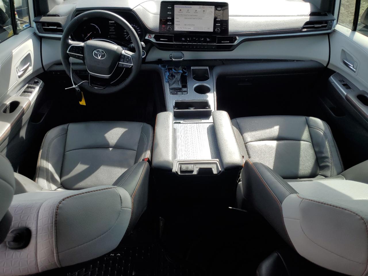 2021 Toyota Sienna Le VIN: 5TDGRKEC3MS051045 Lot: 57832044