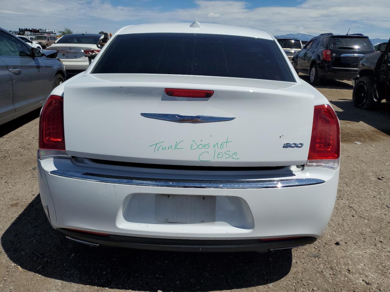 2018 Chrysler 300 Touring VIN: 2C3CCAAG2JH130188 Lot: 58988854