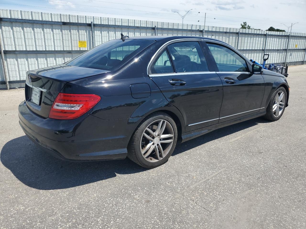 2014 Mercedes-Benz C-klasse - Image 3