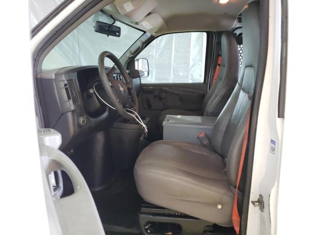  CHEVROLET EXPRESS 2013 Biały