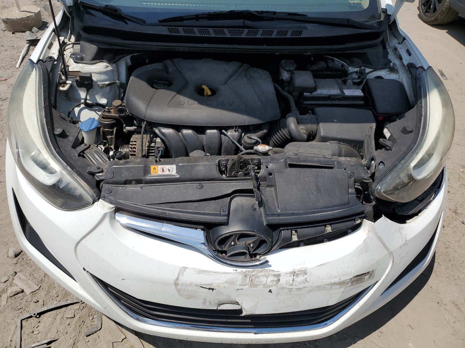 5NPDH4AEXGH668977 2016 Hyundai Elantra Se