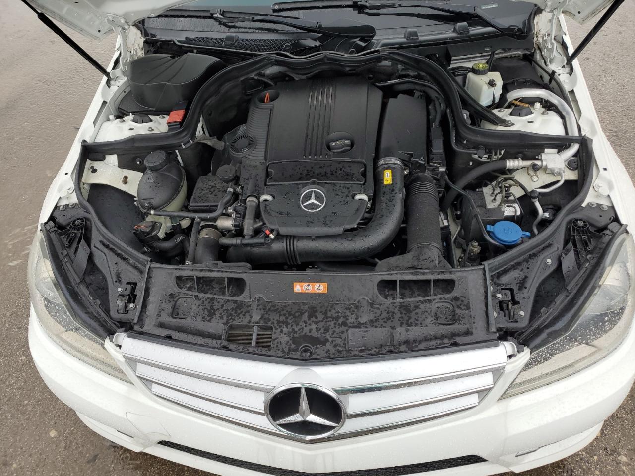 VIN WDDGF4HB9DA805785 2013 MERCEDES-BENZ C-CLASS no.11