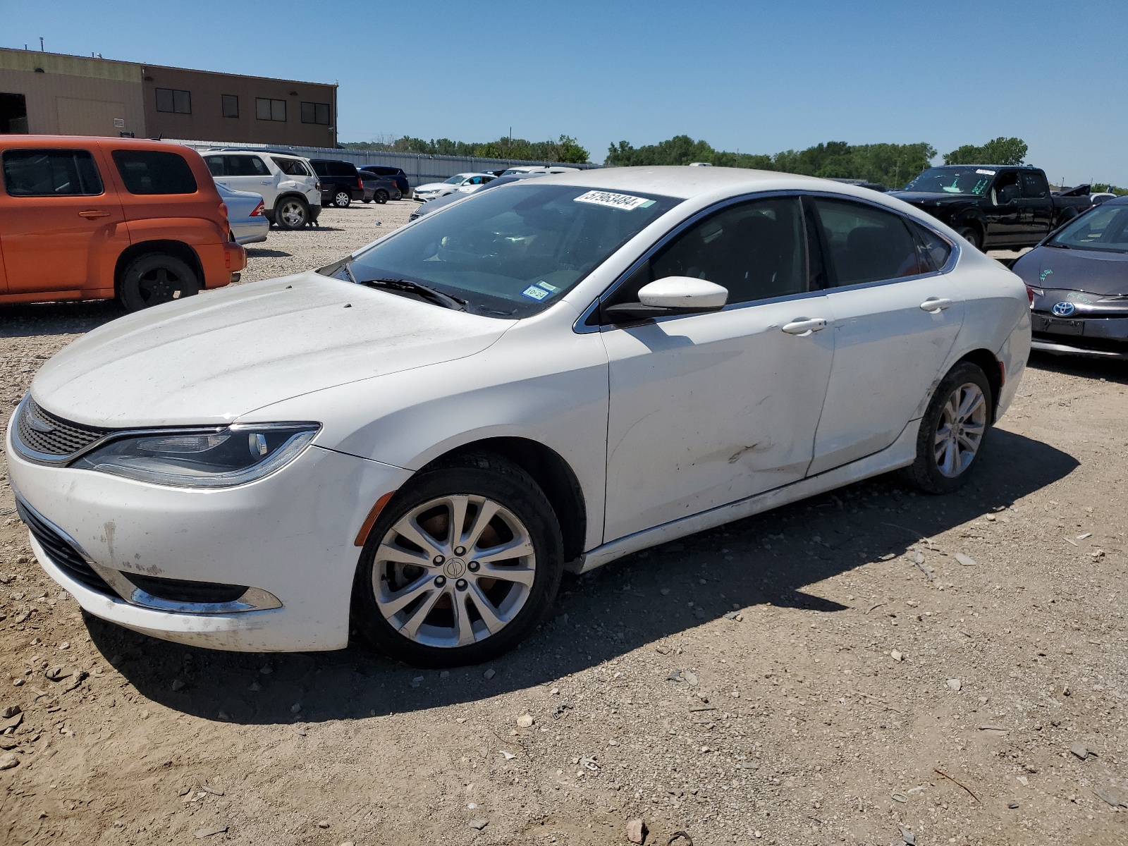 2016 Chrysler 200 Limited vin: 1C3CCCAB7GN164353