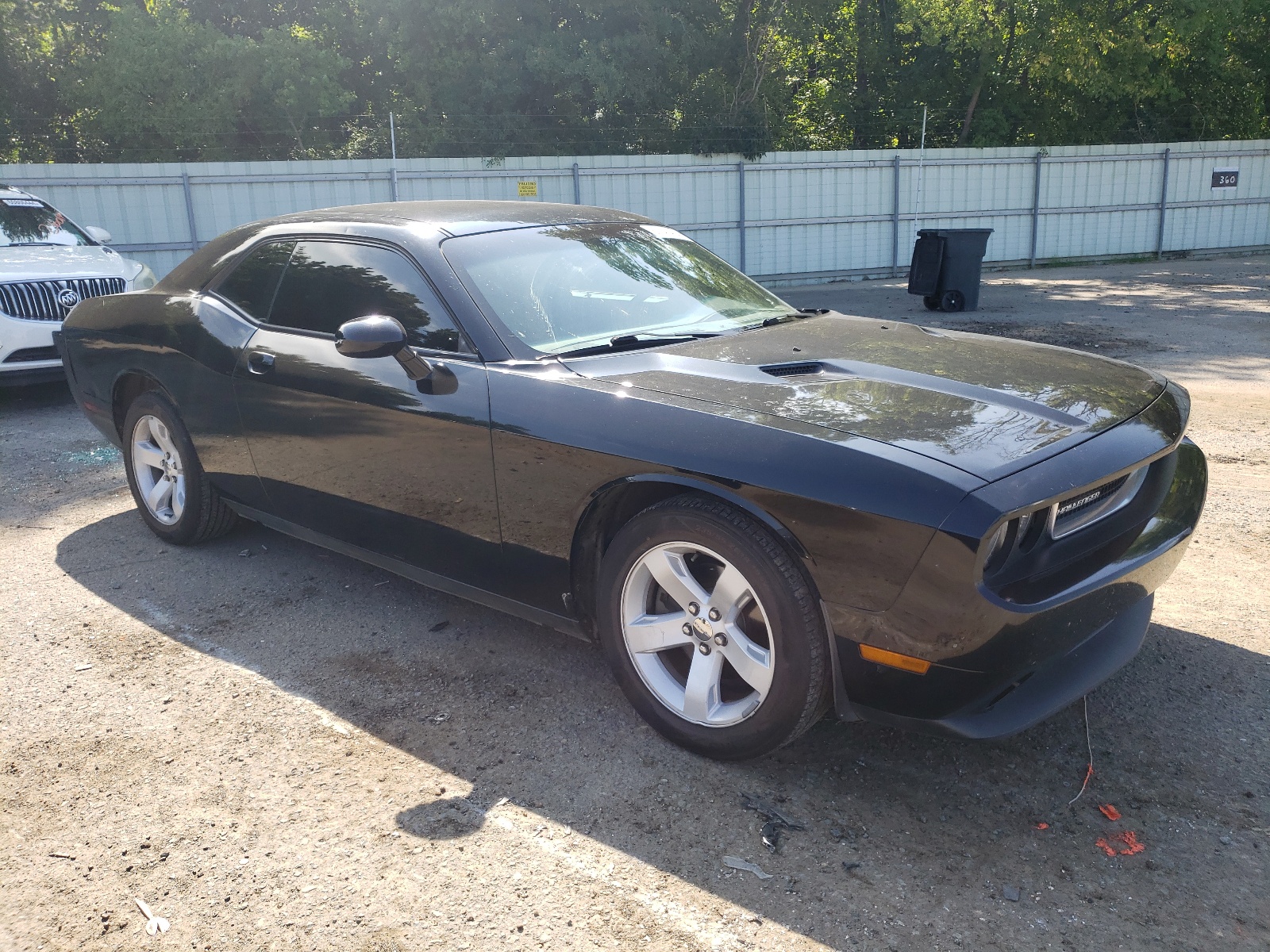 2014 Dodge Challenger Sxt vin: 2C3CDYAG2EH111068