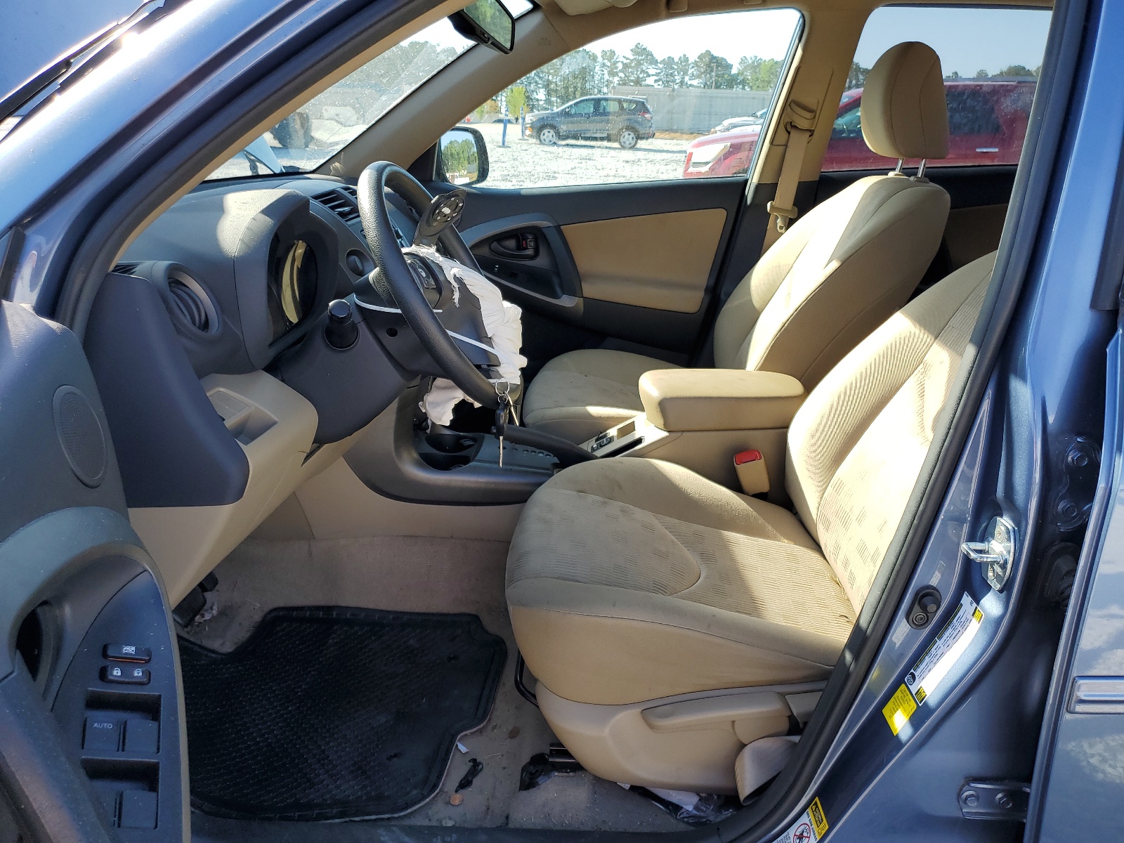 2T3ZF4DV8CW131812 2012 Toyota Rav4