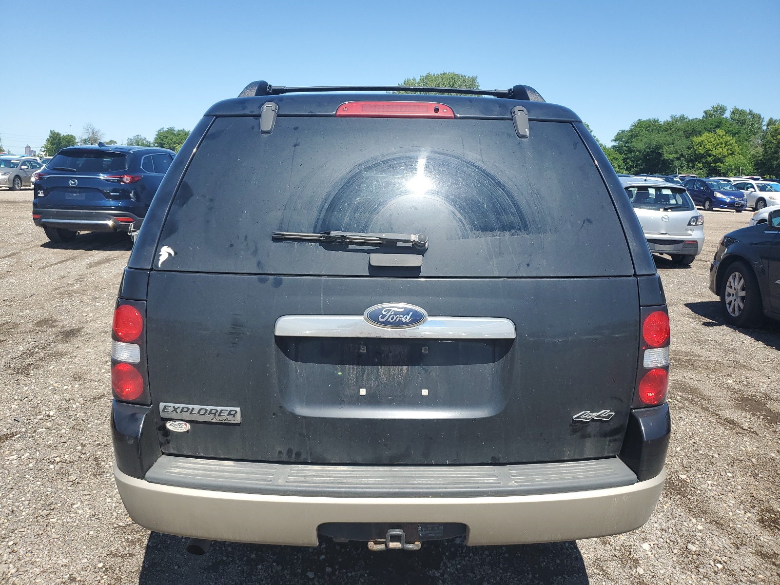 1FMEU74E98UB01689 2008 Ford Explorer Eddie Bauer