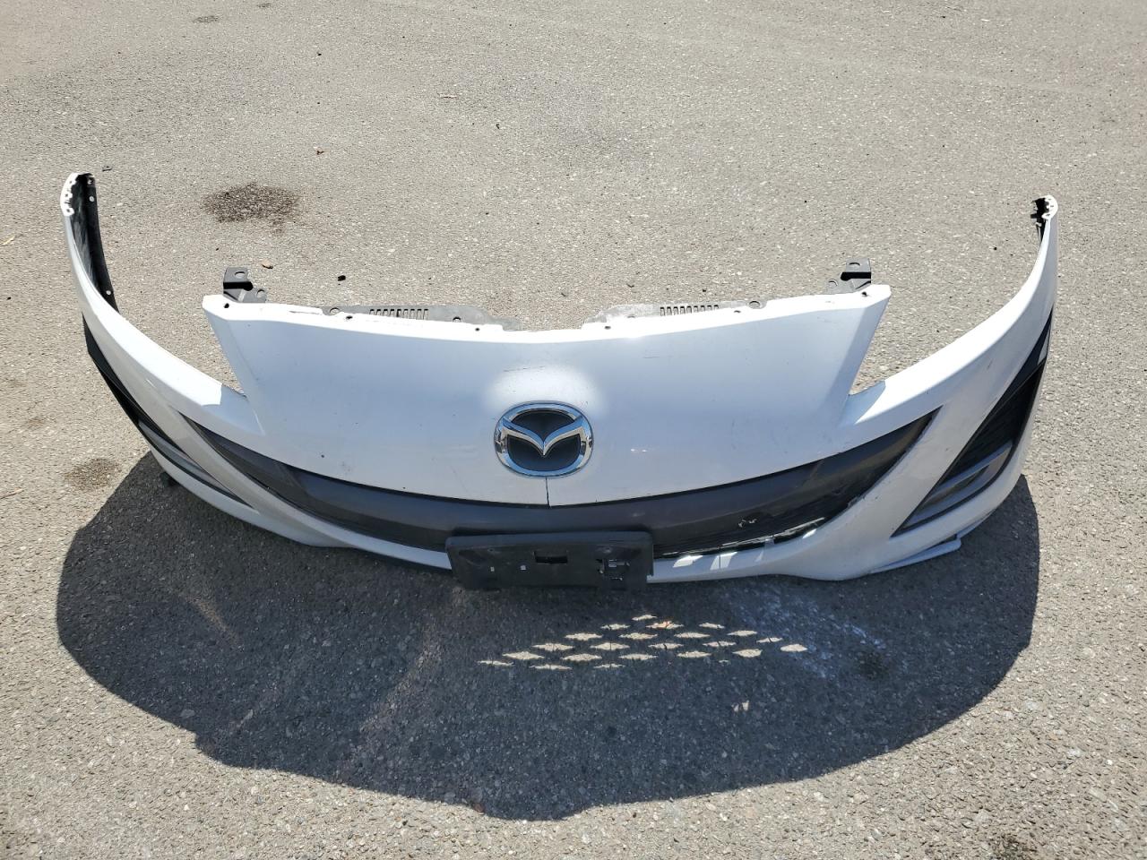 2011 Mazda 3 S VIN: JM1BL1K65B1380120 Lot: 59442574