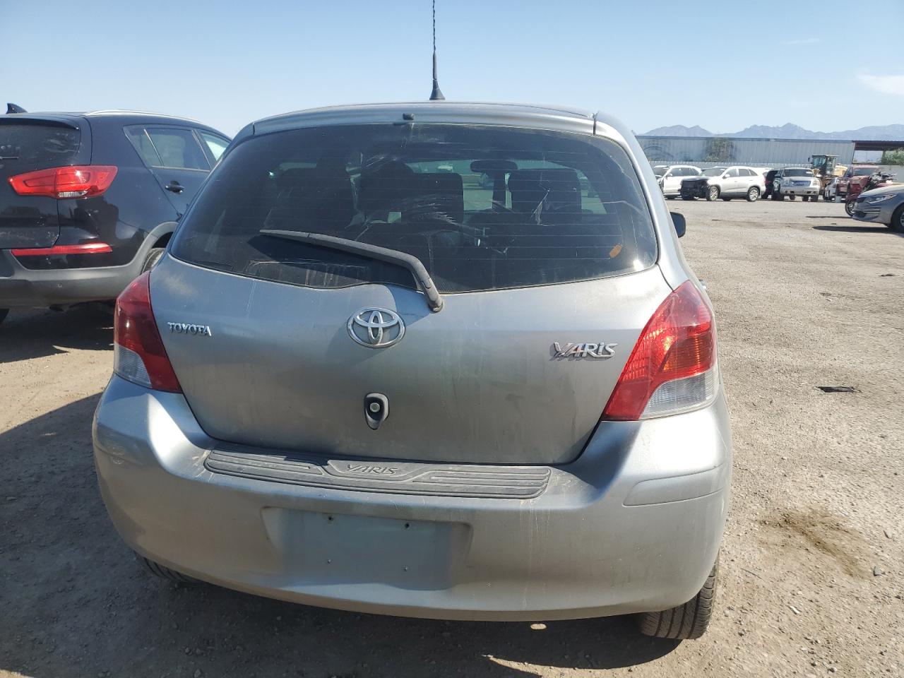 2009 Toyota Yaris VIN: JTDKT903095244441 Lot: 57524164