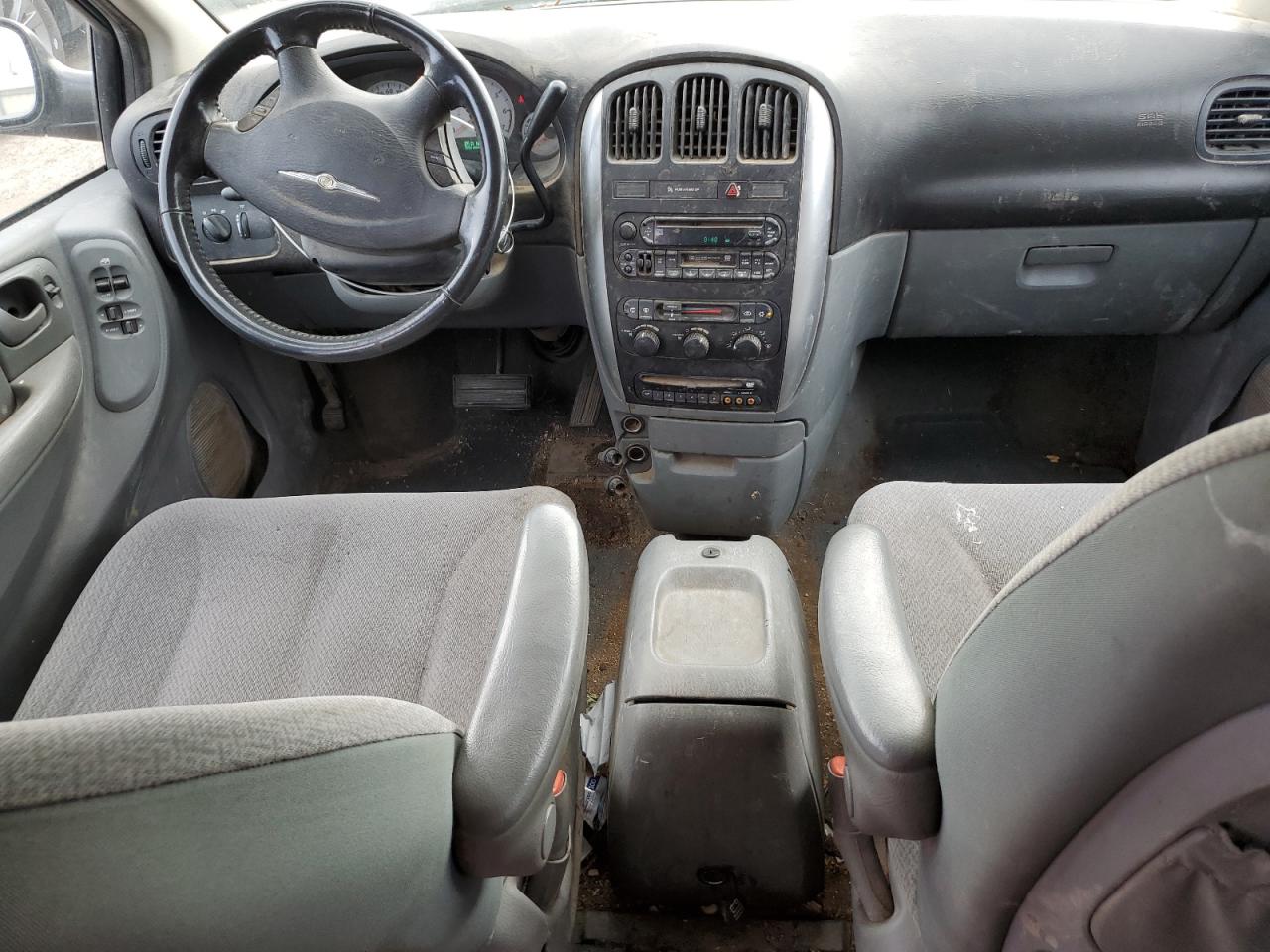 2005 Chrysler Town & Country Touring VIN: 2C4GP54L85R574712 Lot: 59343164